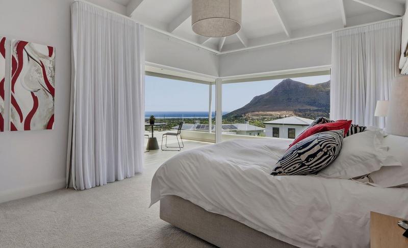5 Bedroom Property for Sale in Noordhoek Western Cape